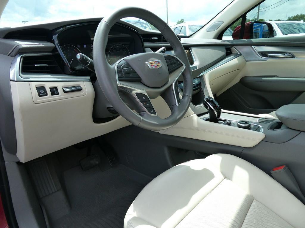 2024 Cadillac XT5 Premium Luxury