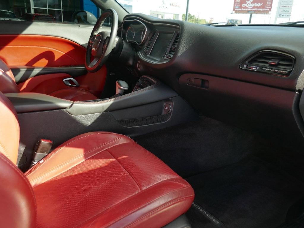 2016 Dodge Challenger SXT Plus