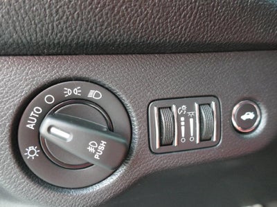 2016 Dodge Challenger SXT Plus