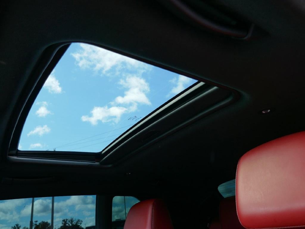2016 Dodge Challenger SXT Plus