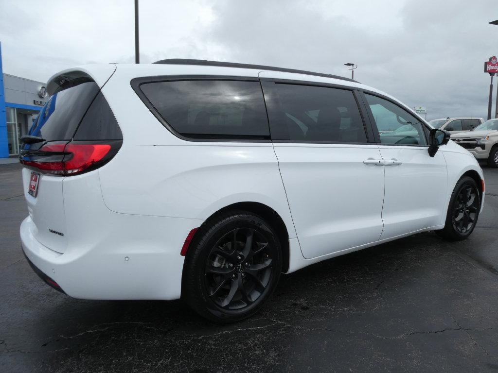 2025 Chrysler Pacifica Limited
