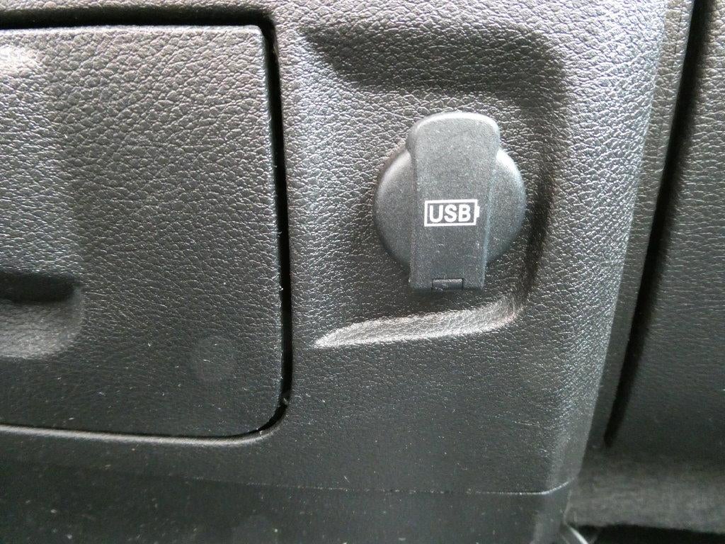 2019 RAM 1500 Classic Tradesman Regular Cab 4x4 8' Box