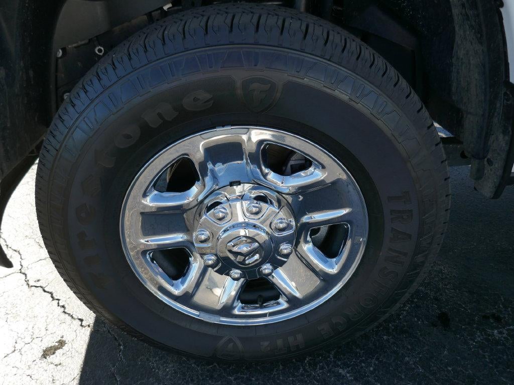 2025 RAM 2500 Tradesman Crew Cab 4x4 6'4" Box