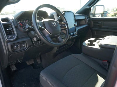 2025 RAM 2500 Tradesman Crew Cab 4x4 6'4" Box
