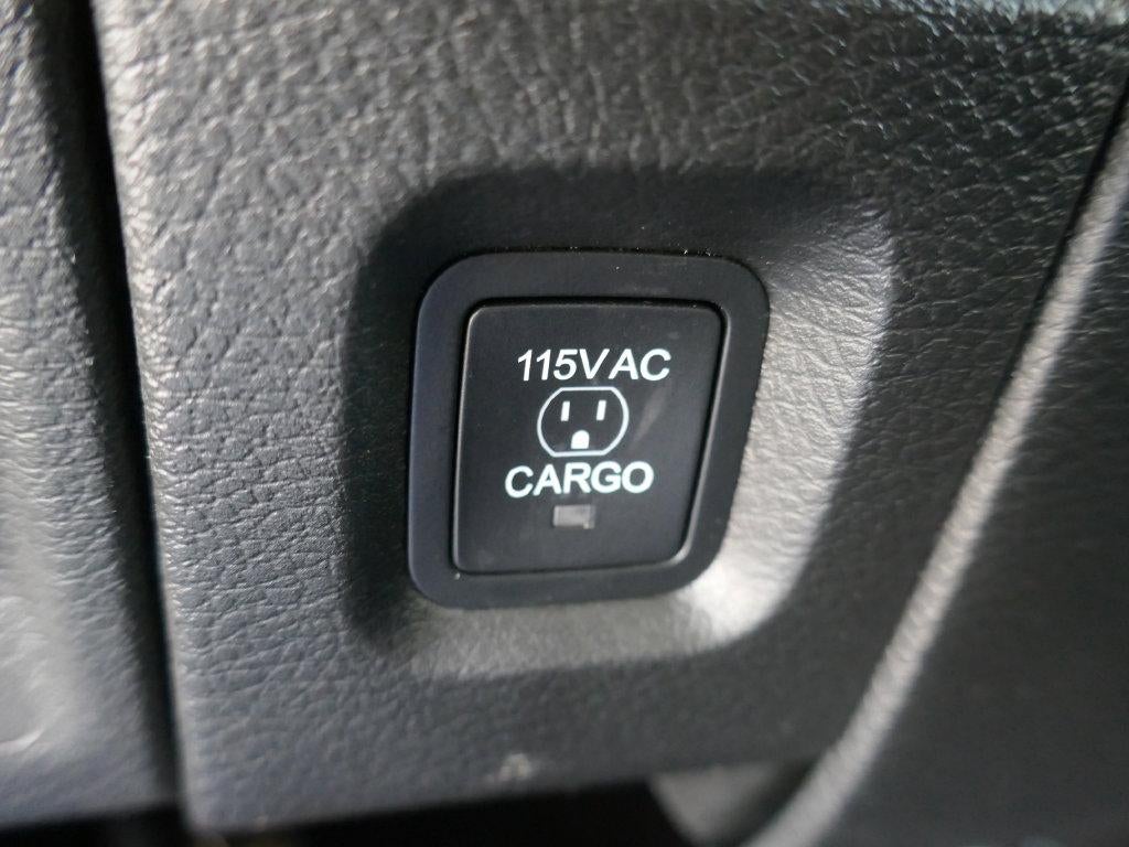 2025 RAM 2500 Tradesman Crew Cab 4x4 6'4" Box