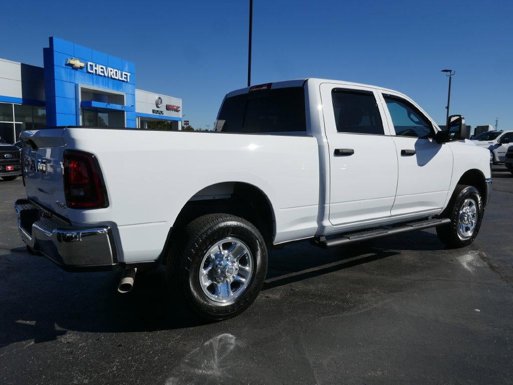 2025 RAM 2500 Tradesman Crew Cab 4x4 6'4" Box