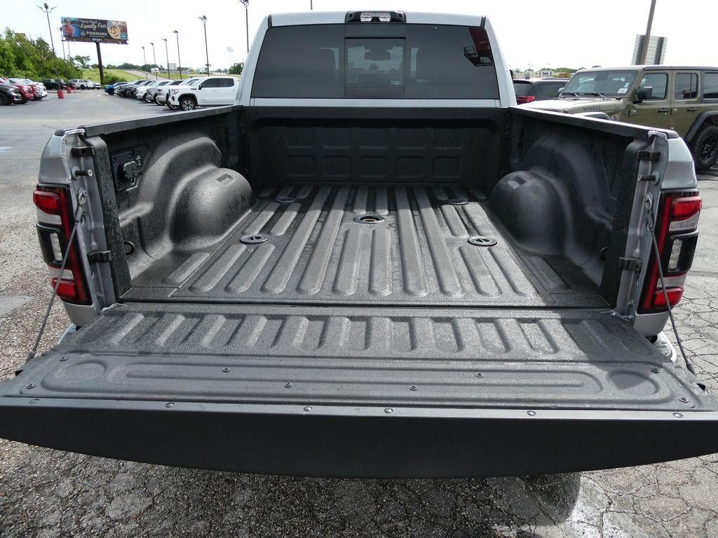 2024 RAM 2500 Laramie Crew Cab 4x4 6'4" Box