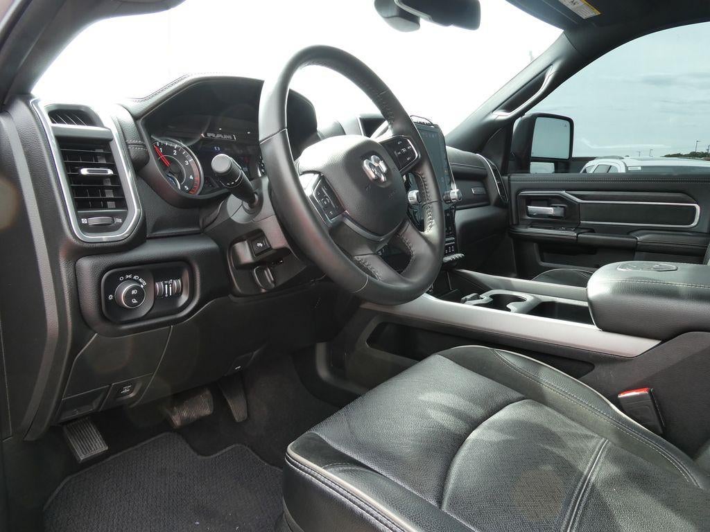 2024 RAM 2500 Laramie Crew Cab 4x4 6'4" Box