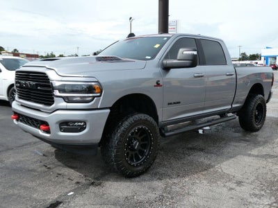 2024 RAM 2500 Laramie Crew Cab 4x4 6'4" Box