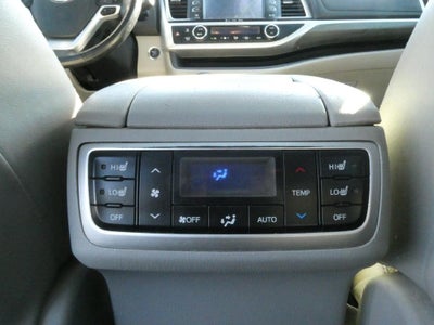 2017 Toyota Highlander Limited Platinum