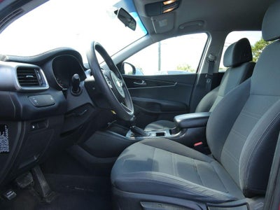2017 Kia Sorento 2.4L LX
