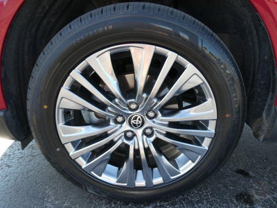 2024 Toyota Venza XLE