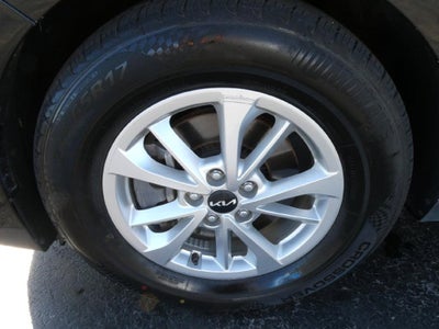 2023 Kia Carnival MPV LX Seat Package