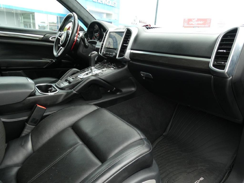2018 Porsche Cayenne GTS