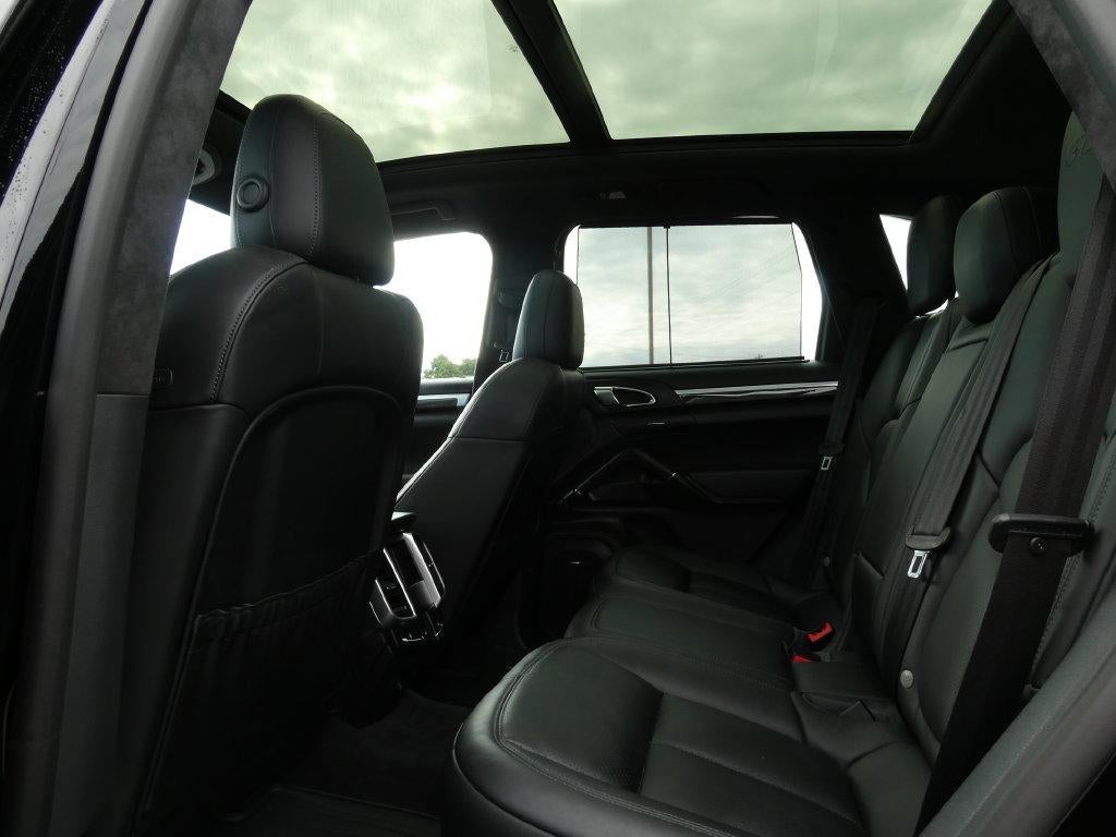 2018 Porsche Cayenne GTS