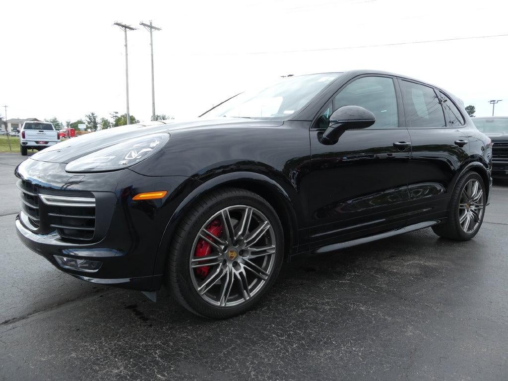 2018 Porsche Cayenne GTS