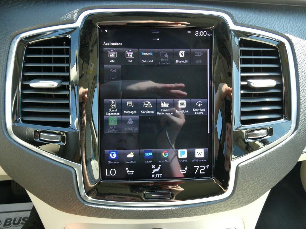 2021 Volvo XC90 T5 Momentum 7 Passenger