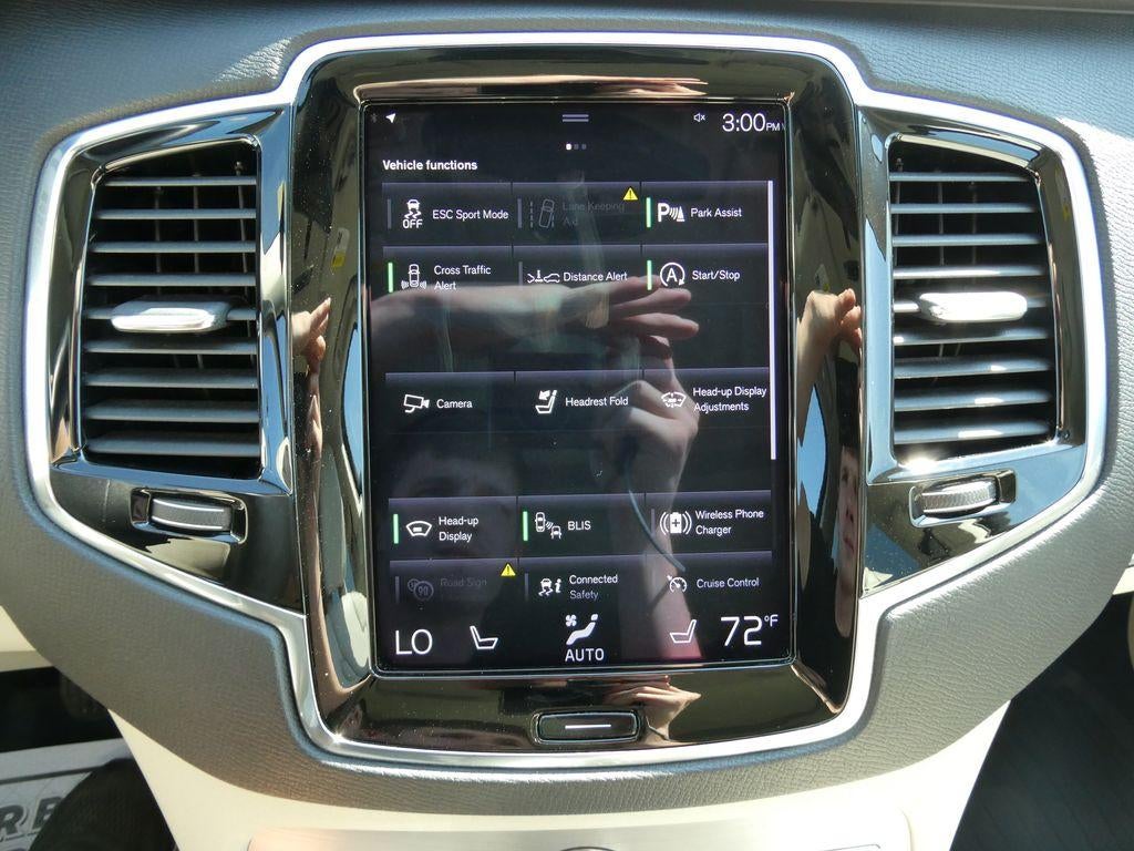 2021 Volvo XC90 T5 Momentum 7 Passenger